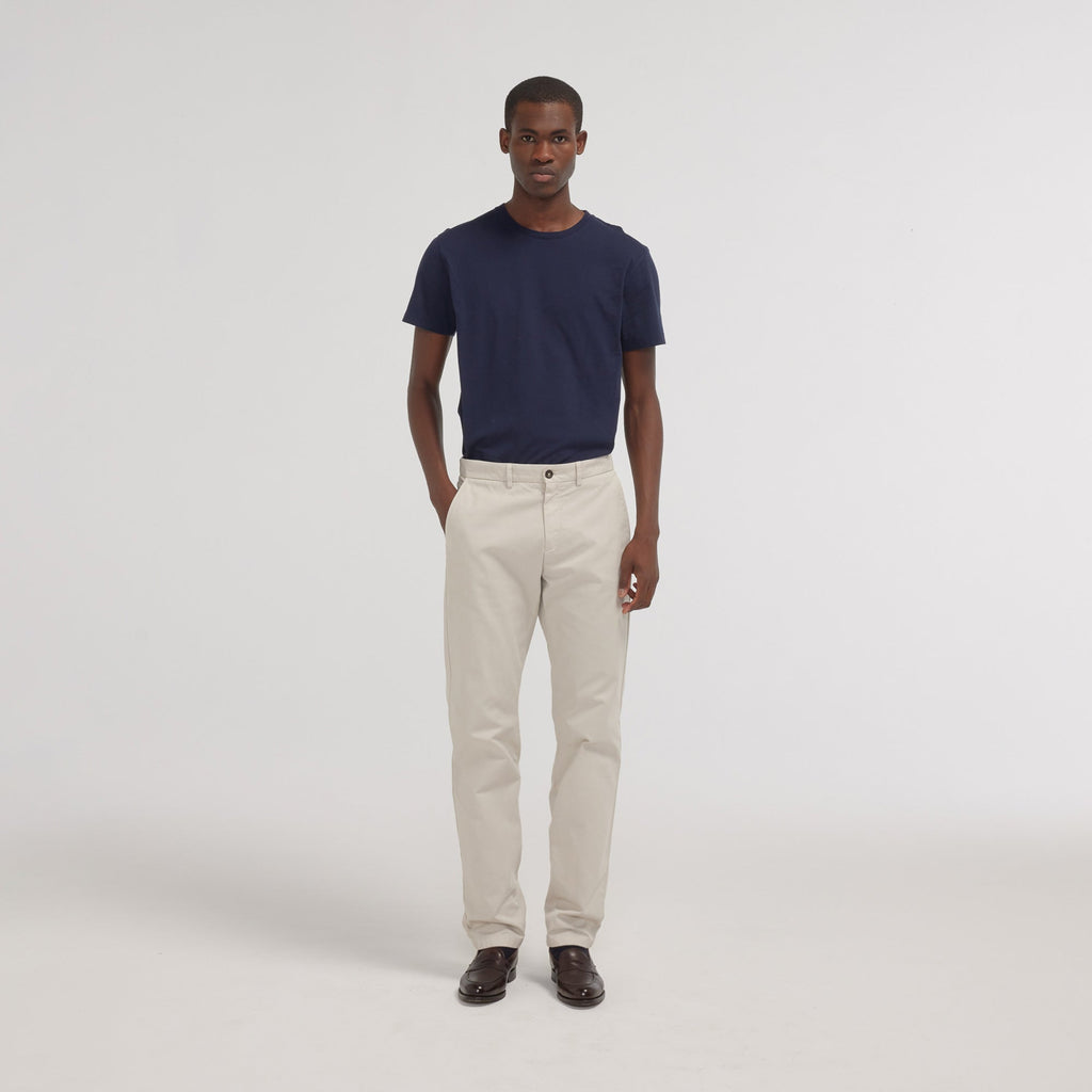 Chino droit écru