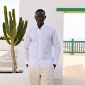 Chemise en popeline blanche à fines rayures