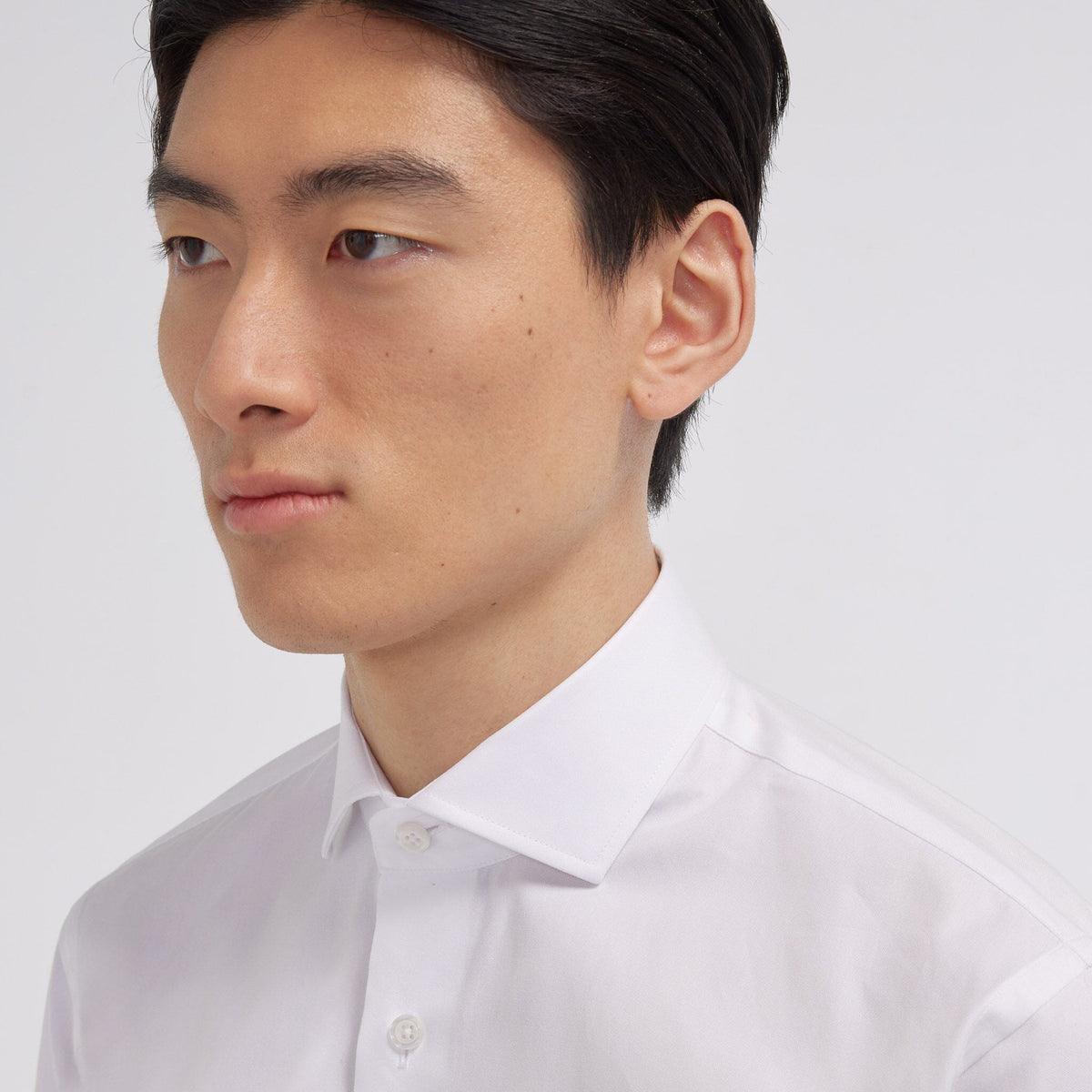 Chemise en oxford double retors blanche à poignets mousquetaires