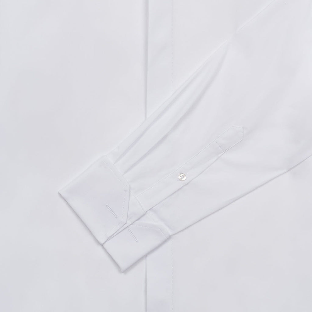 Chemise cintrée en popeline double retors blanche à poignets mousquetaires