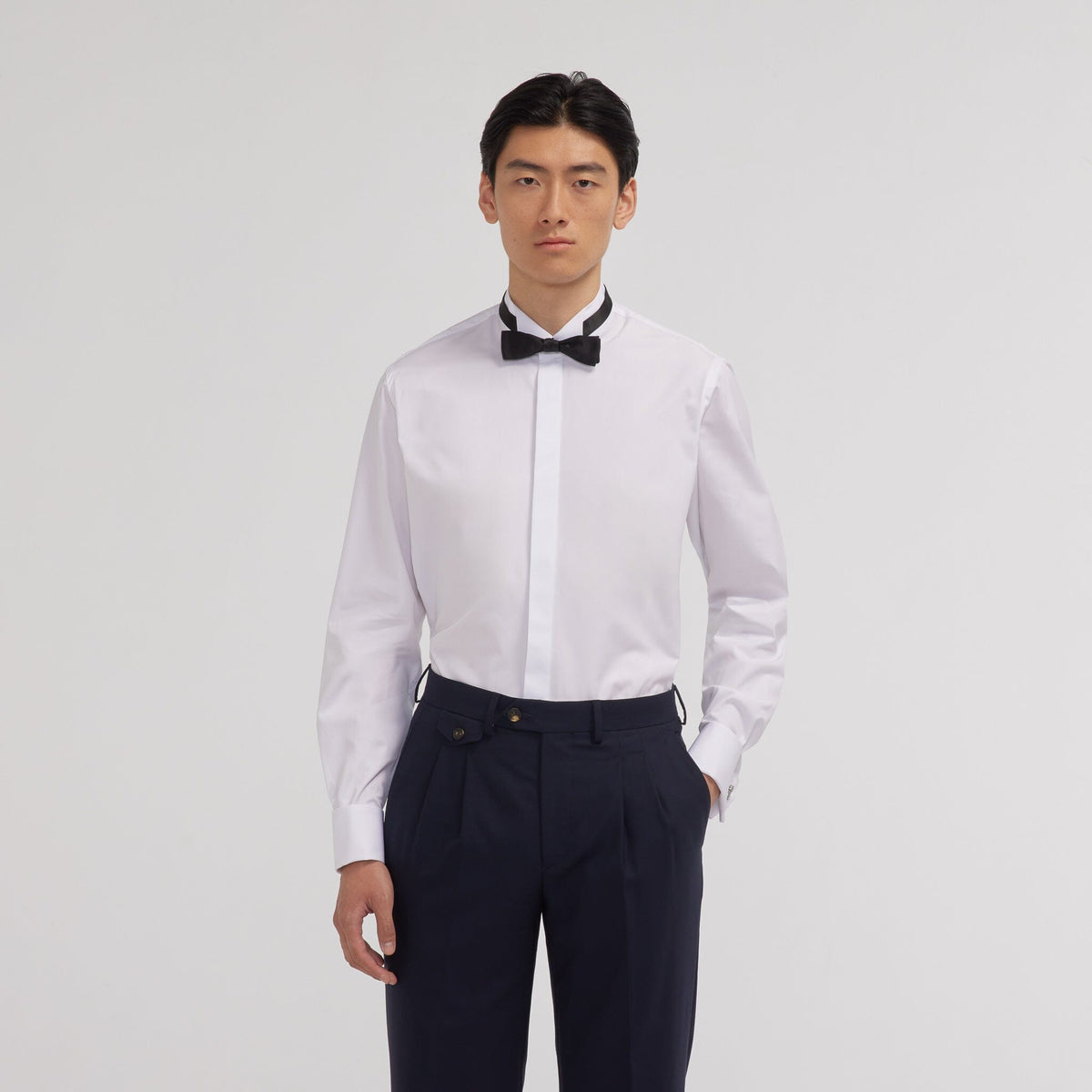 Chemise en popeline double retors blanche à poignets mousquetaires