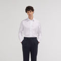 Chemise grande longueur cintrée en oxford blanche