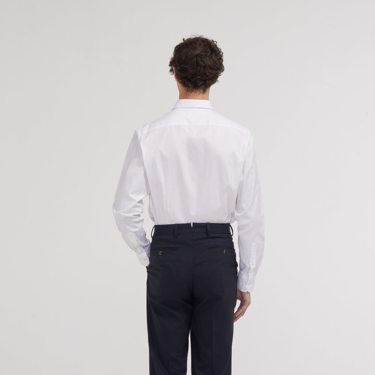 Chemise grande longueur cintrée en oxford blanche