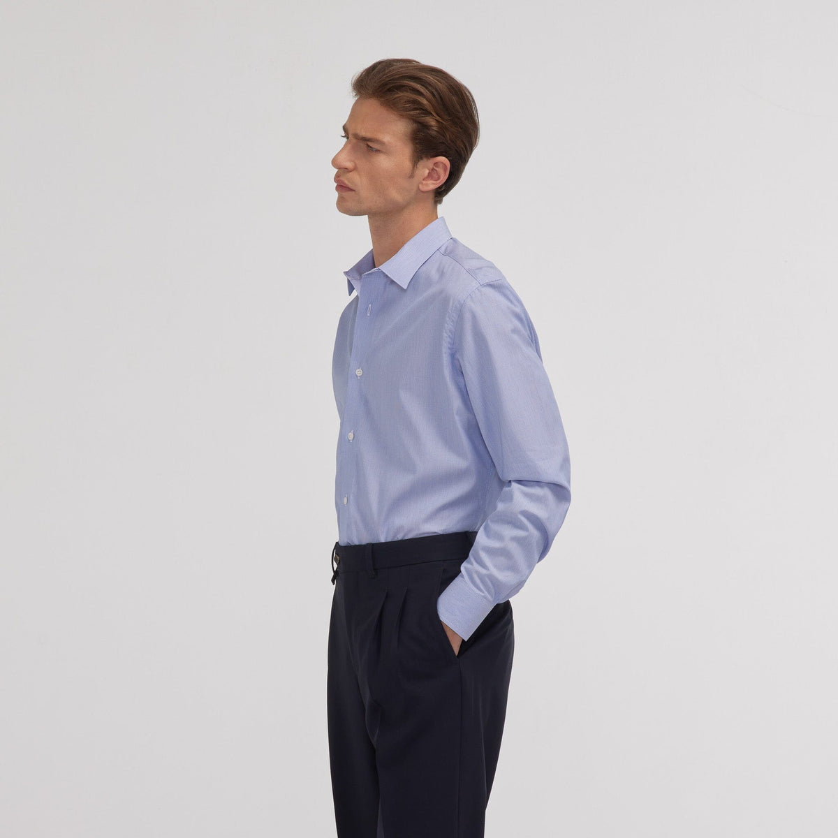 Chemise en popeline faux-uni à fines rayures bleues