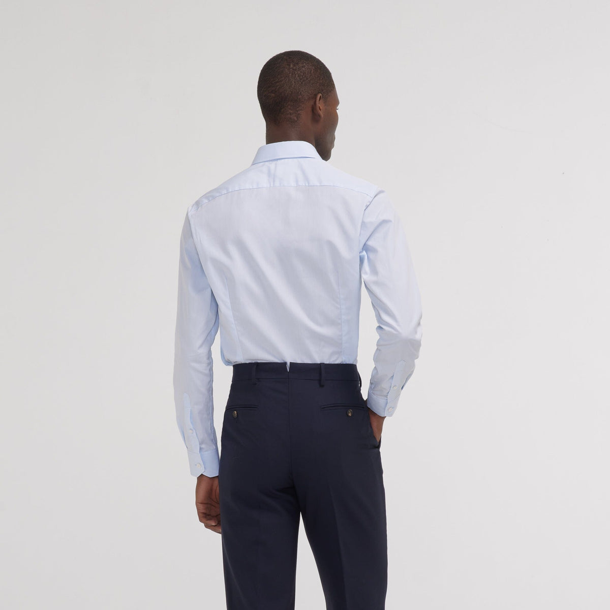 Chemise grande longueur cintrée en popeline bleu ciel