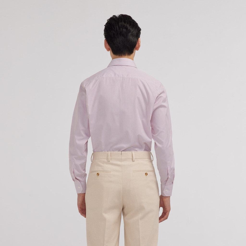 Chemise en popeline double retors à fines rayures rouges
