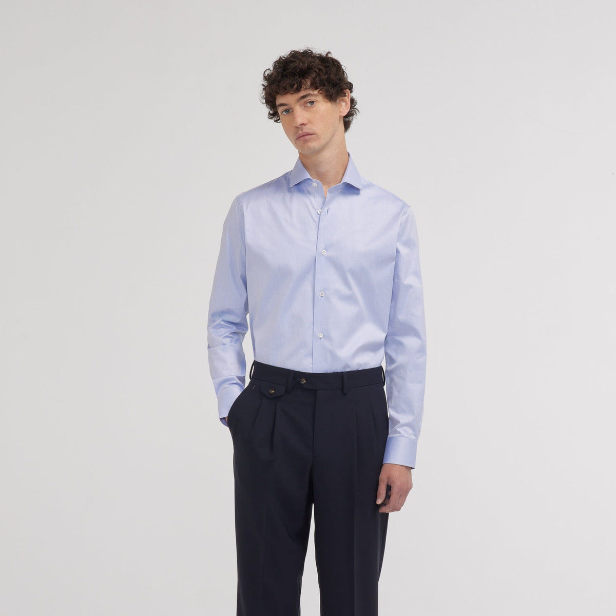 Chemise cintrée en twill bleue