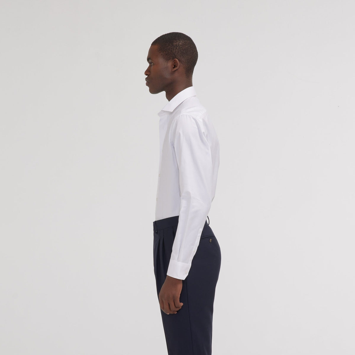 Chemise grande longueur cintrée en twill blanche