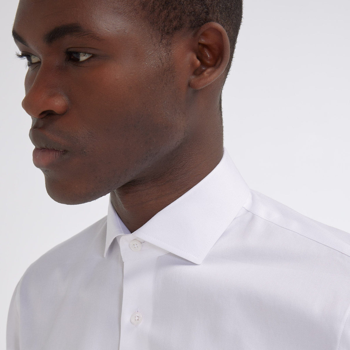 Chemise cintrée en twill blanche