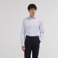 Chemise grande longueur cintrée en oxford bleu ciel