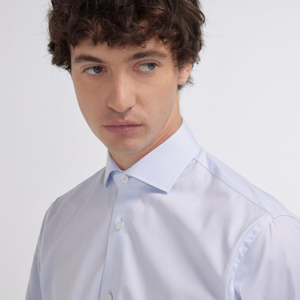 Chemise grande longueur cintrée en oxford bleu ciel