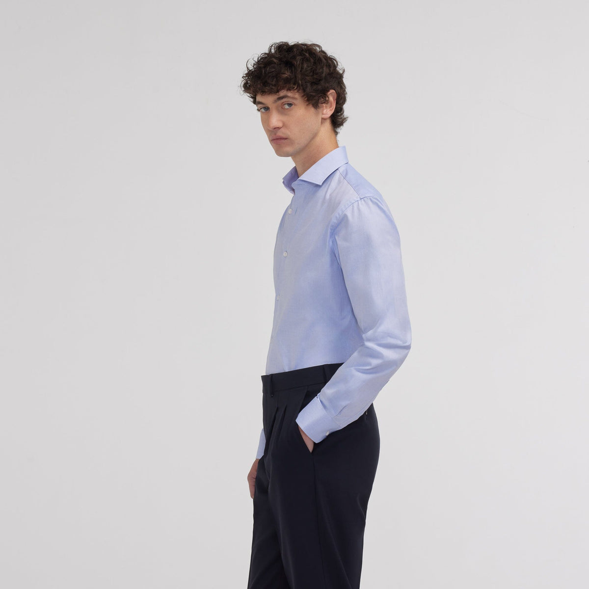 Chemise grande longueur cintrée en oxford bleue