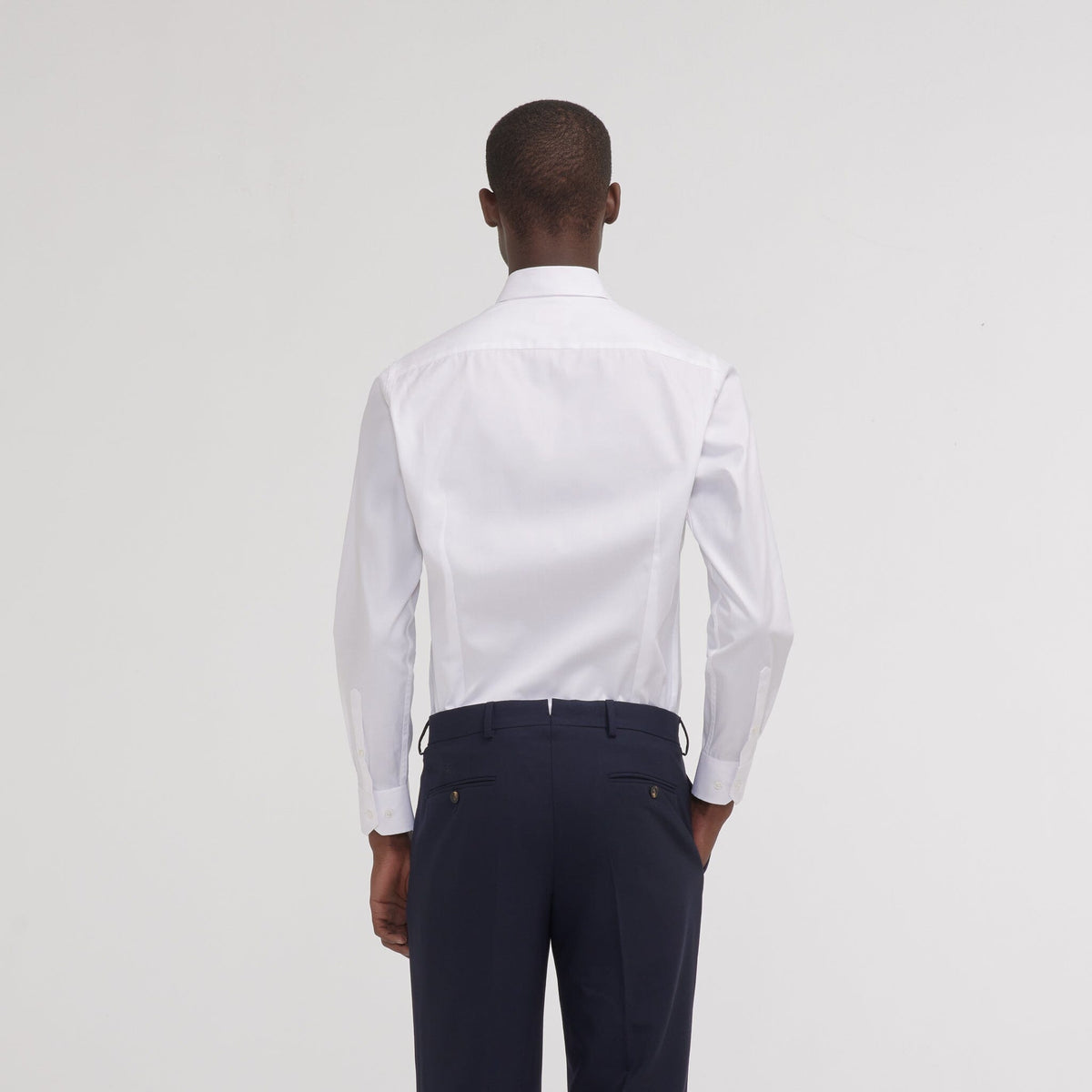 Chemise cintrée en chevron blanche