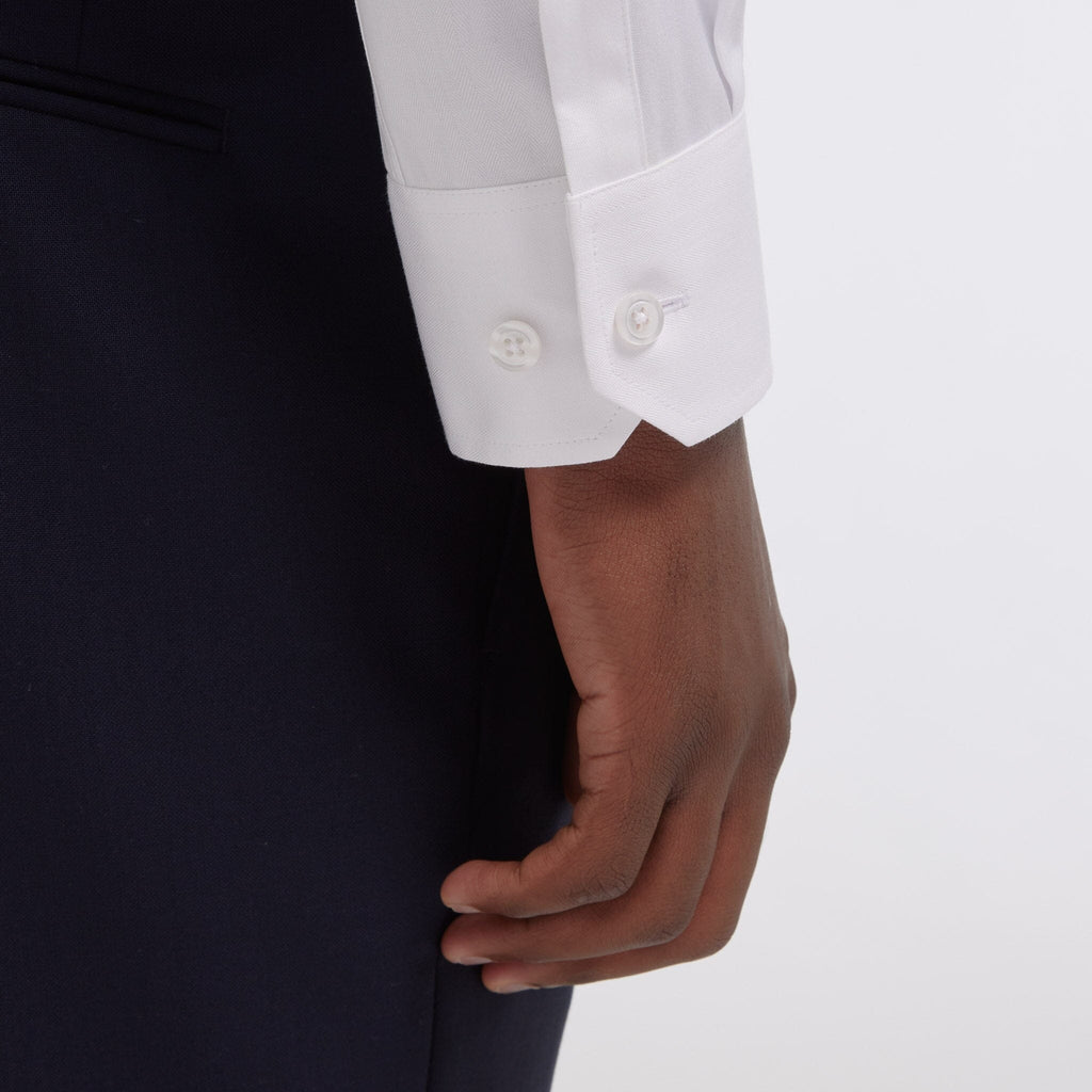 Chemise cintrée en chevron blanche