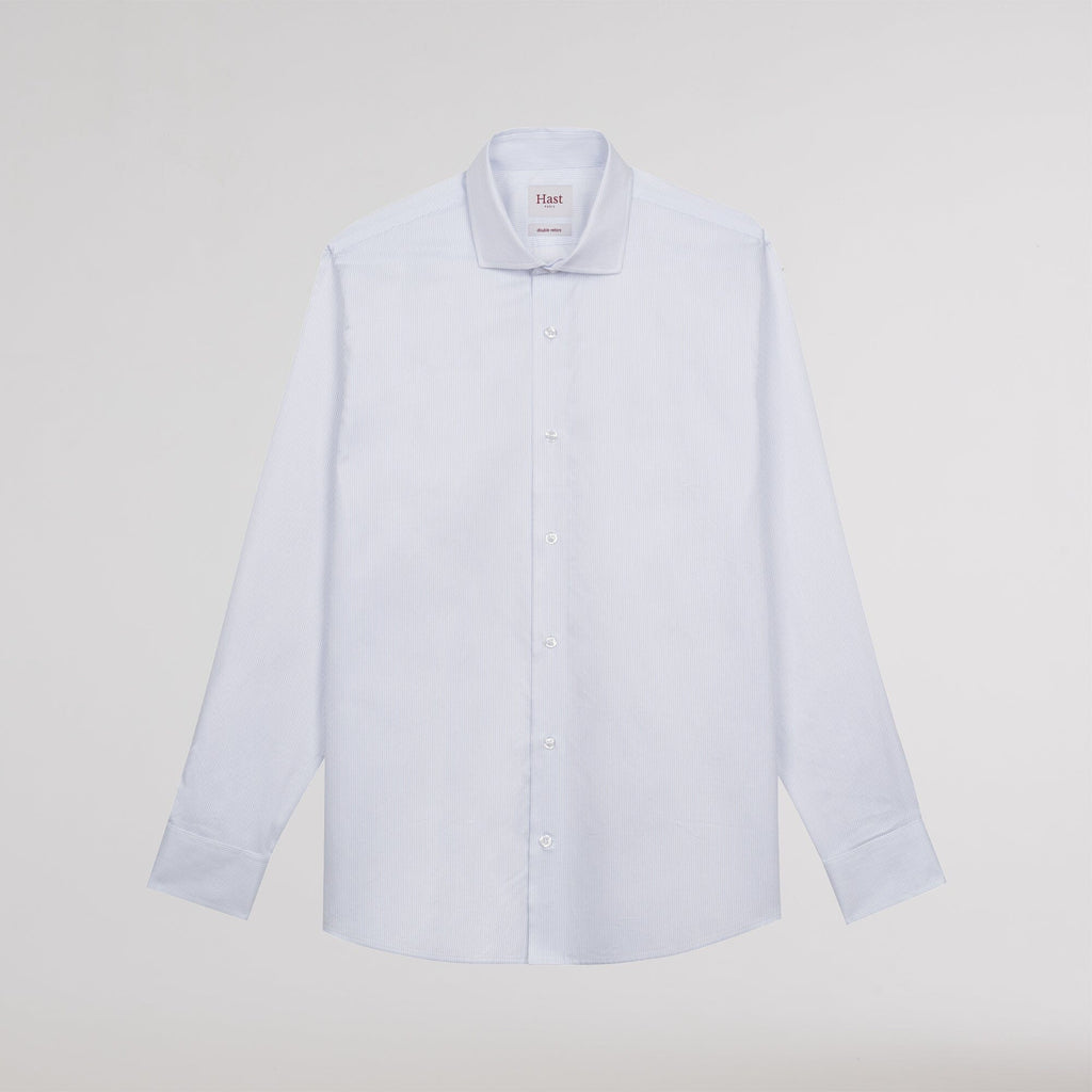 Chemise cintrée en twill double retors à fines rayures bleues