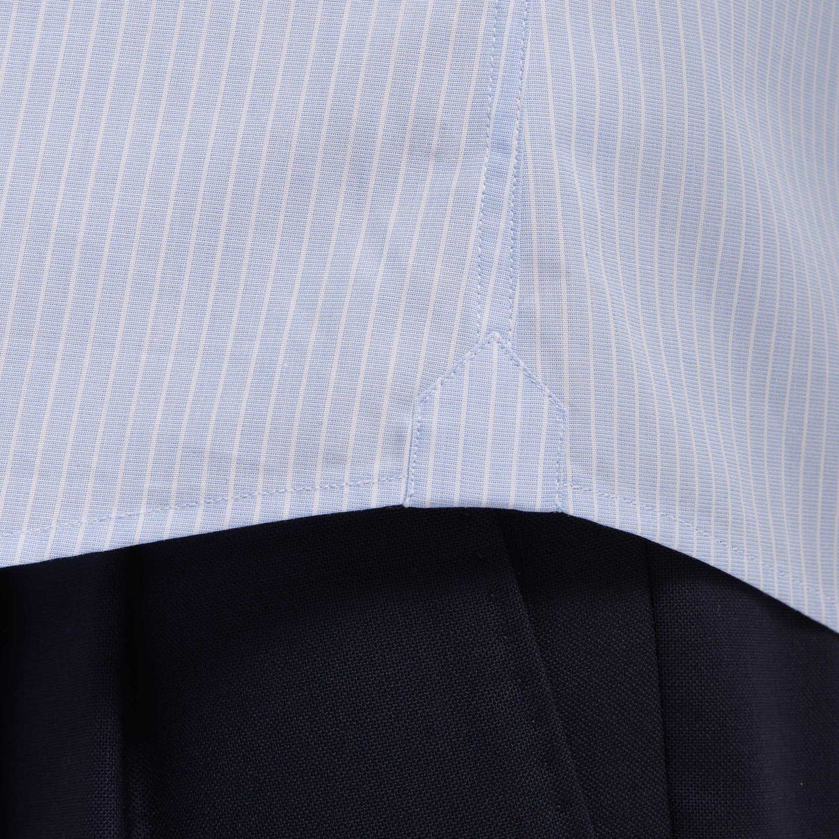Chemise premium cintrée en popeline double retors bleue à rayures blanches