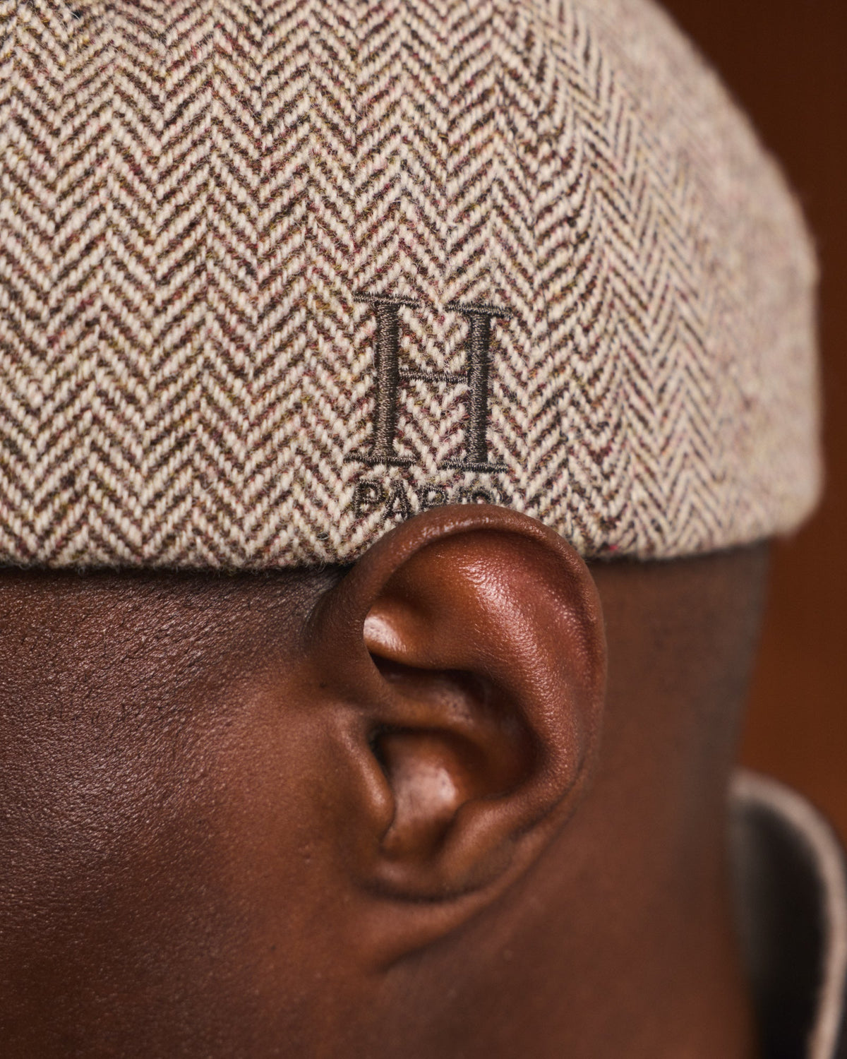 Casquette en laine chevrons et velours marron