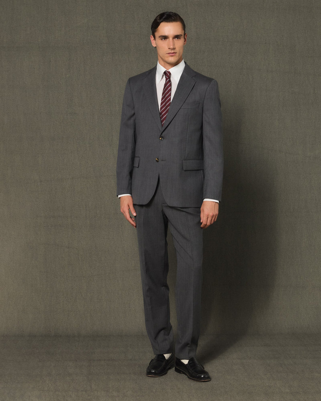 Costume formel en laine gris anthracite