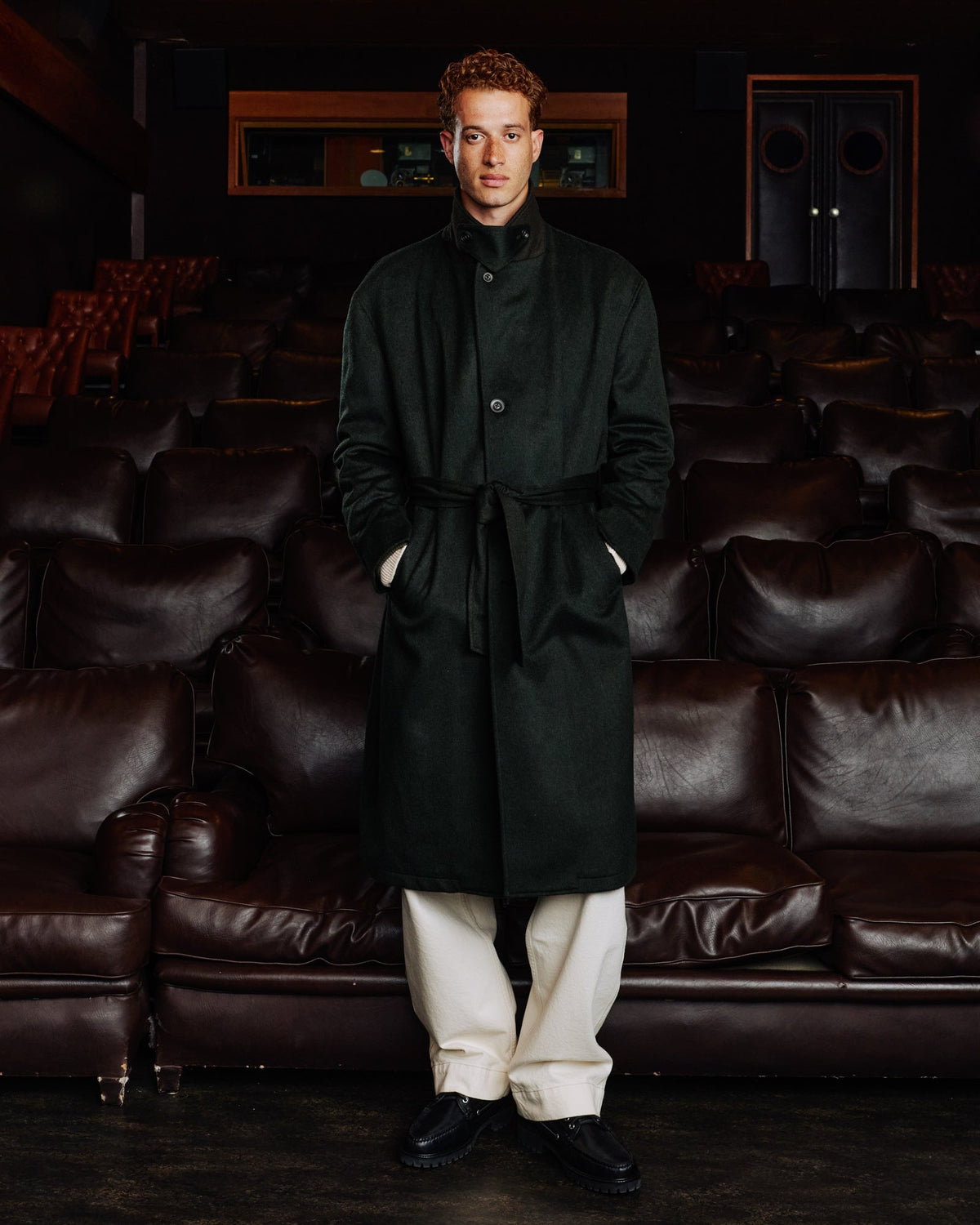 Manteau long ceinturé en laine Loden vert