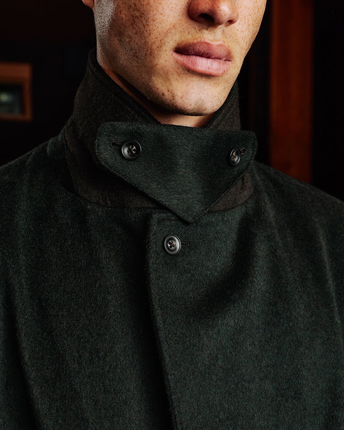 Manteau long ceinturé en laine Loden vert