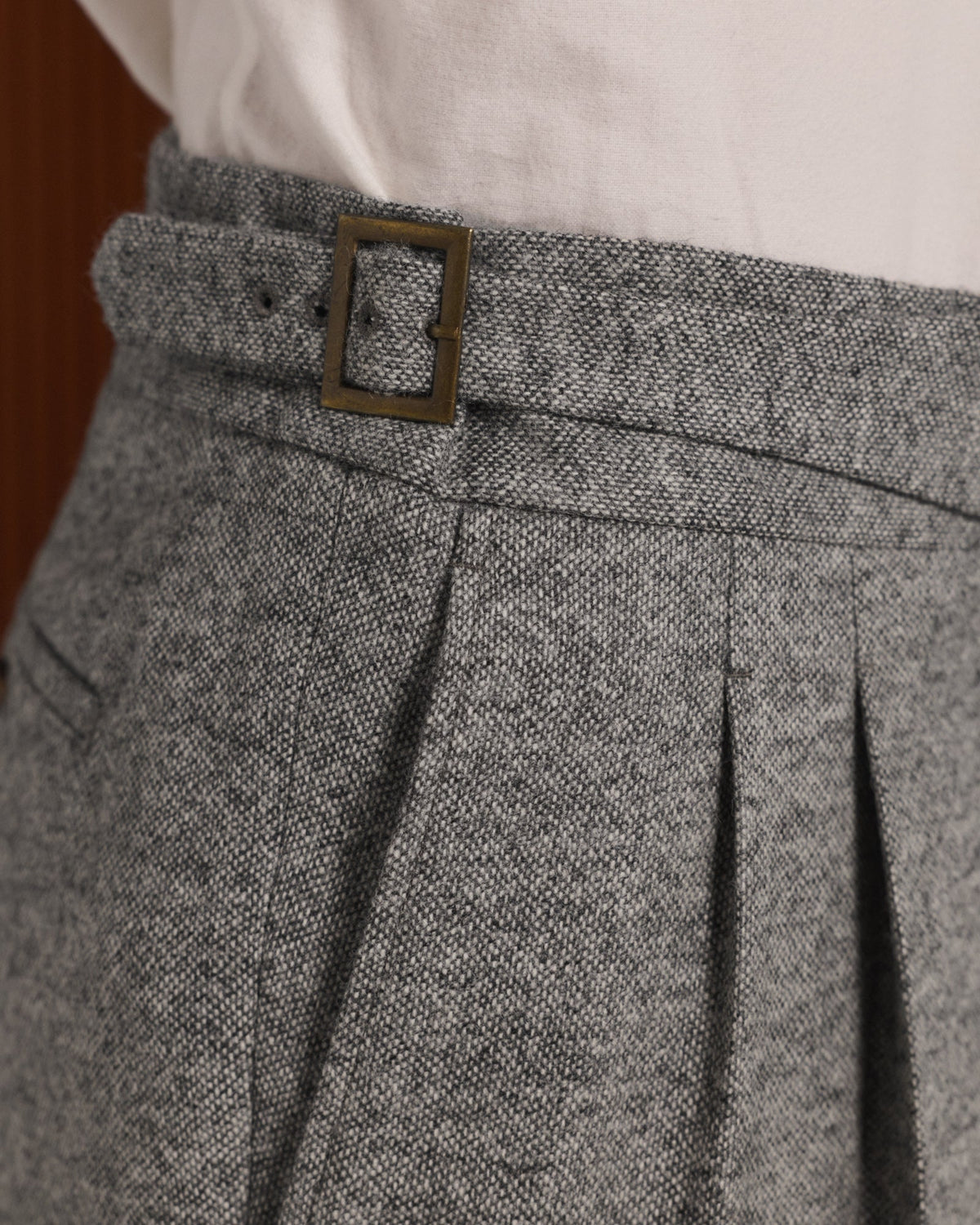 Pantalon gurkha en laine Donegal grise chinée