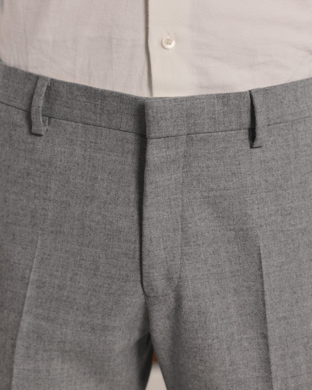 Pantalon en flanelle de laine grise