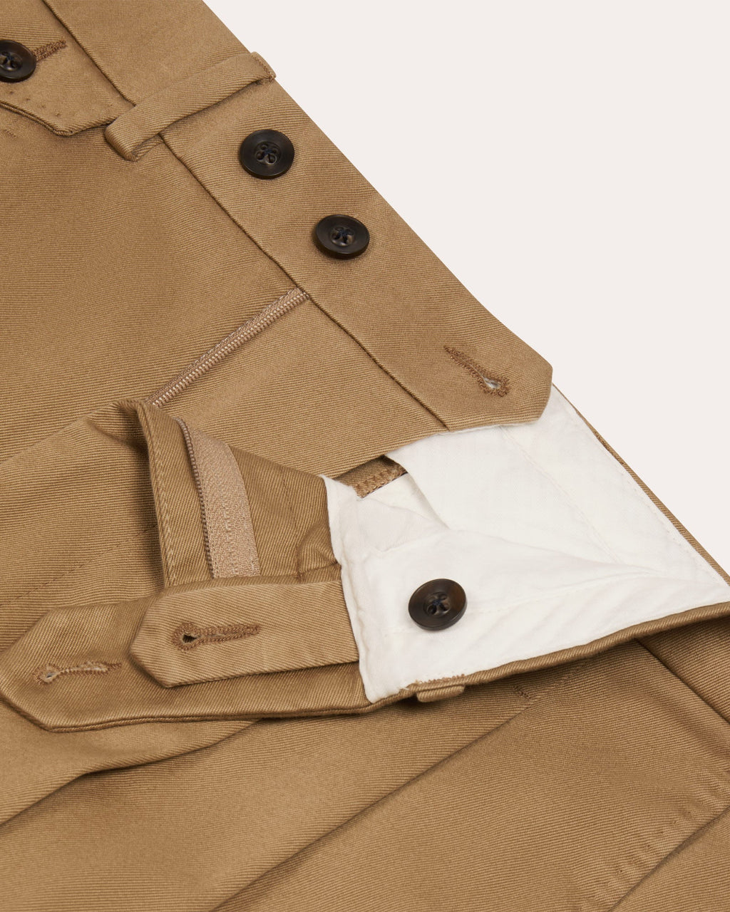 Pantalon à double plis en coton beige