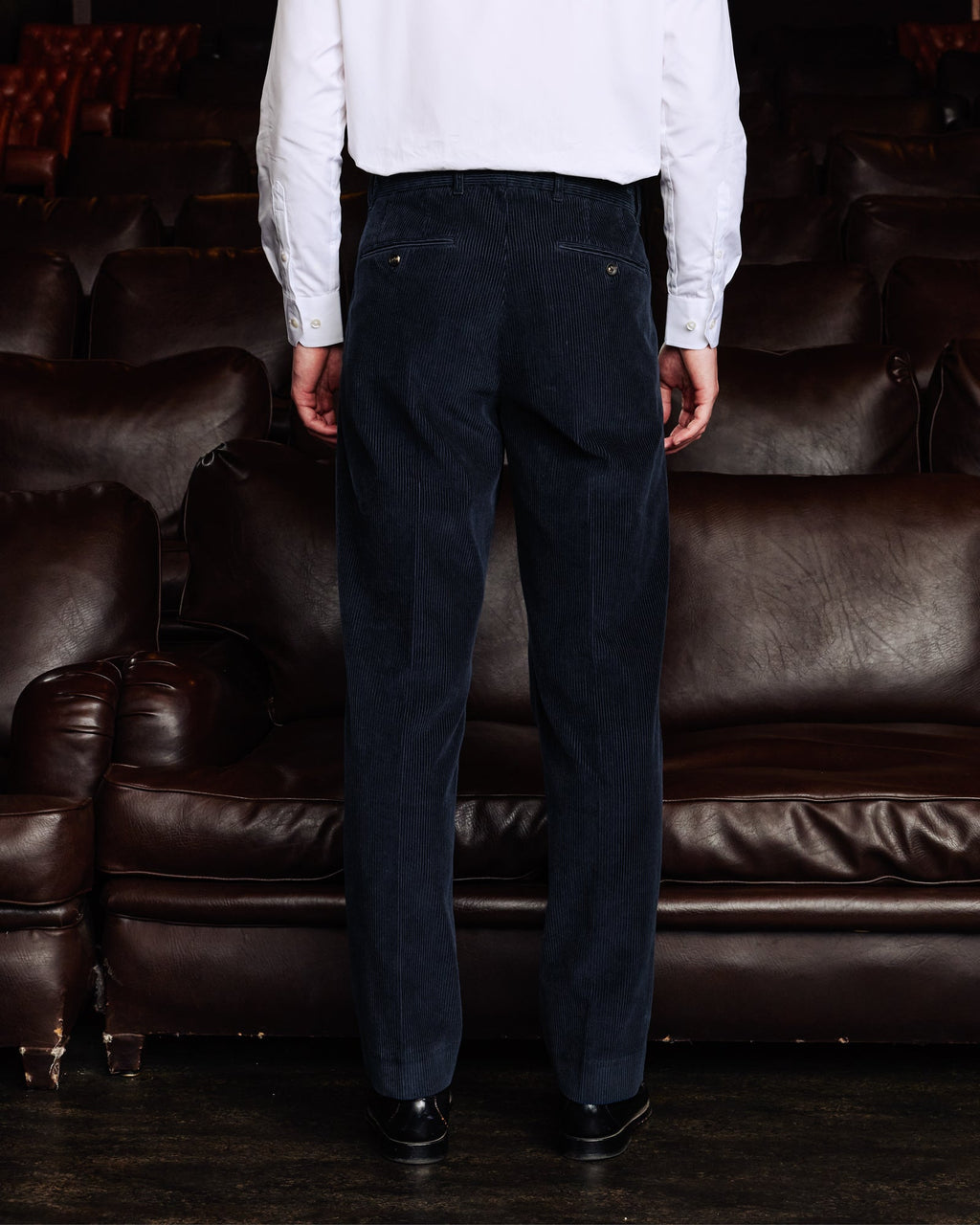 Pantalon double plis en velours côtelé marine