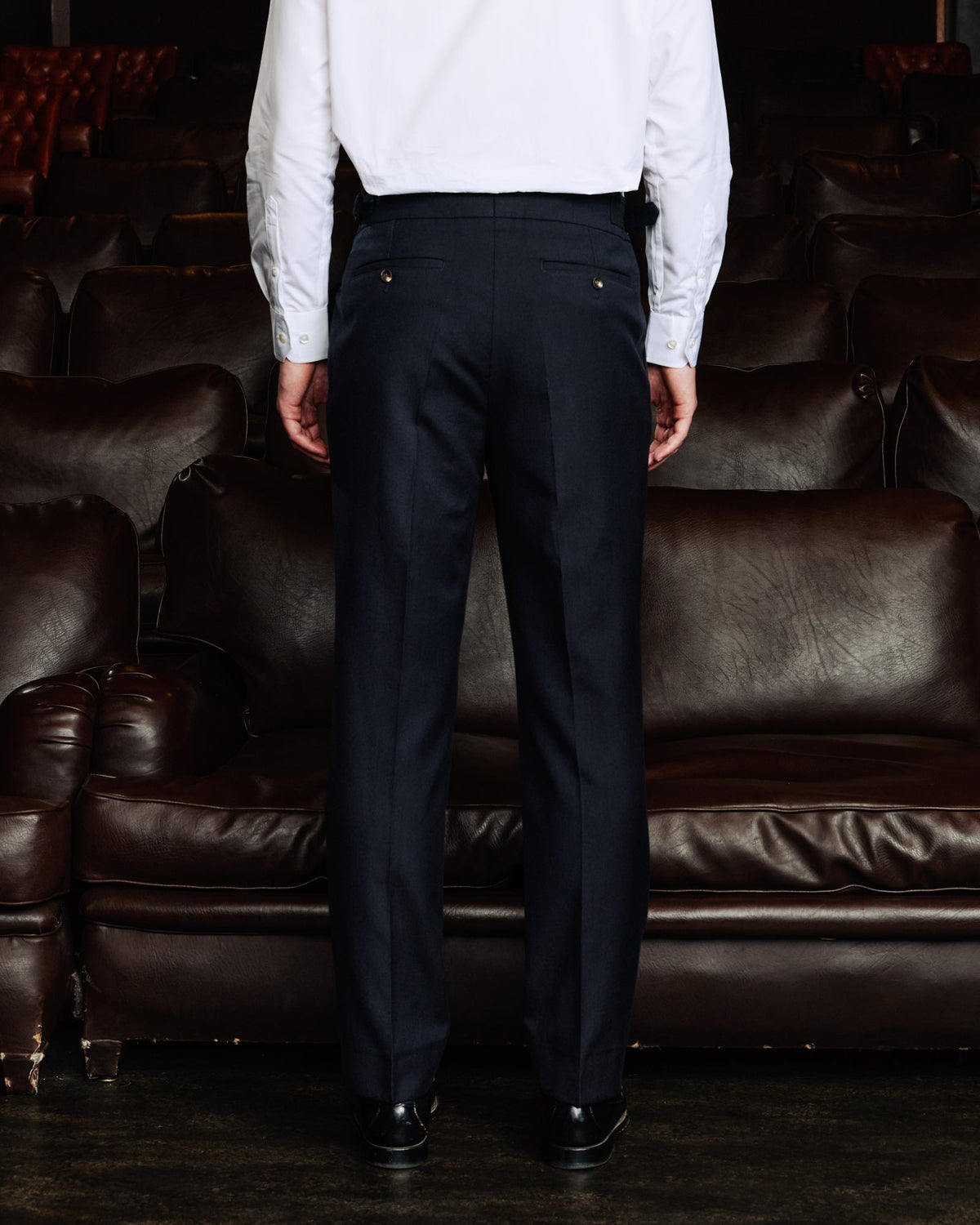 Pantalon gurkha à double plis en coton et laine marine