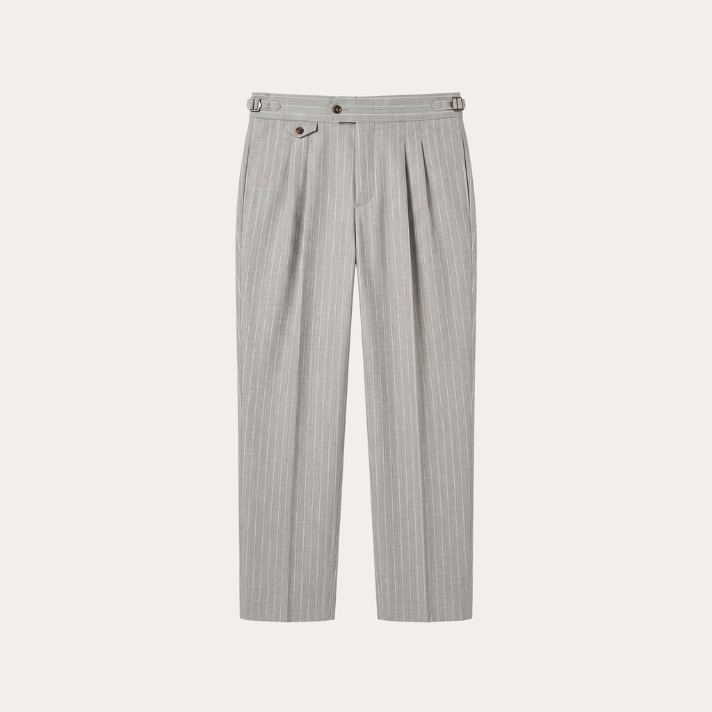 Pantalon à pinces en laine froide gris perle rayé