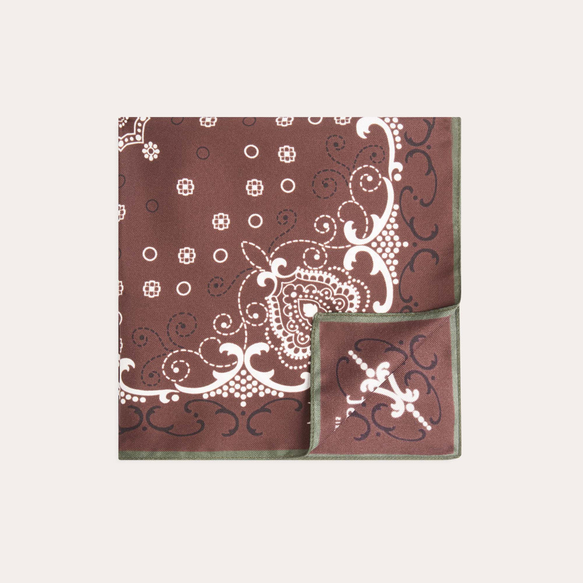 Pochette en soie bordeaux à motifs