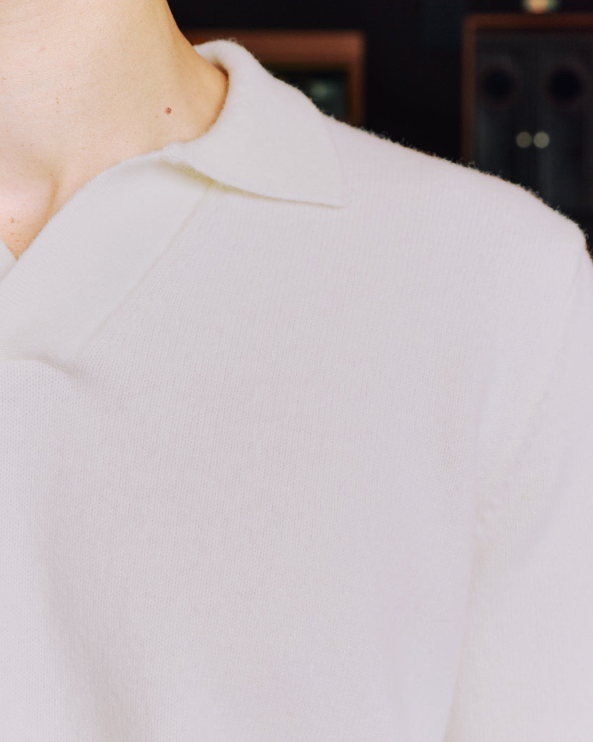 Pull à col polo en laine mérinos écru