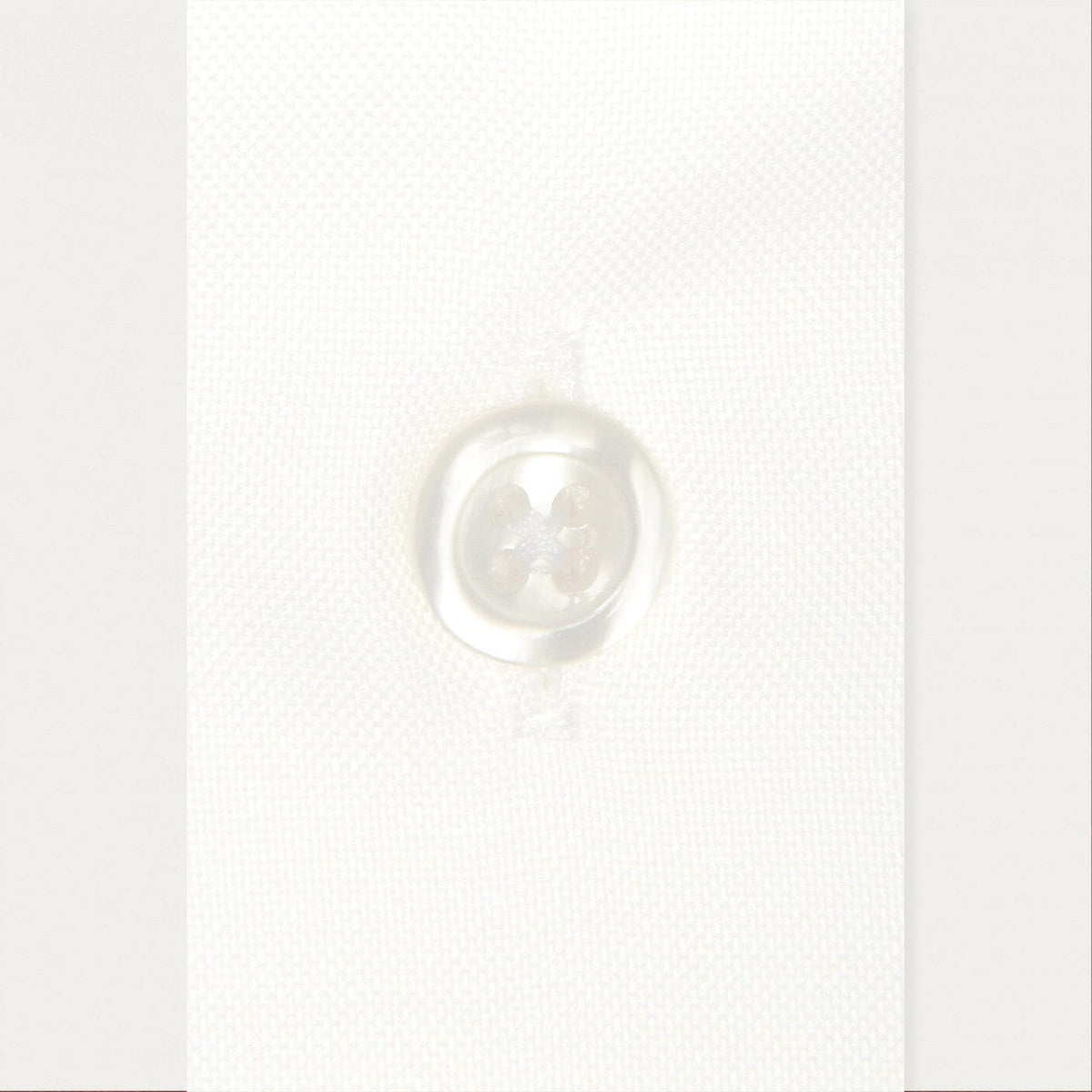 Chemise en oxford double retors blanche à poignets mousquetaires