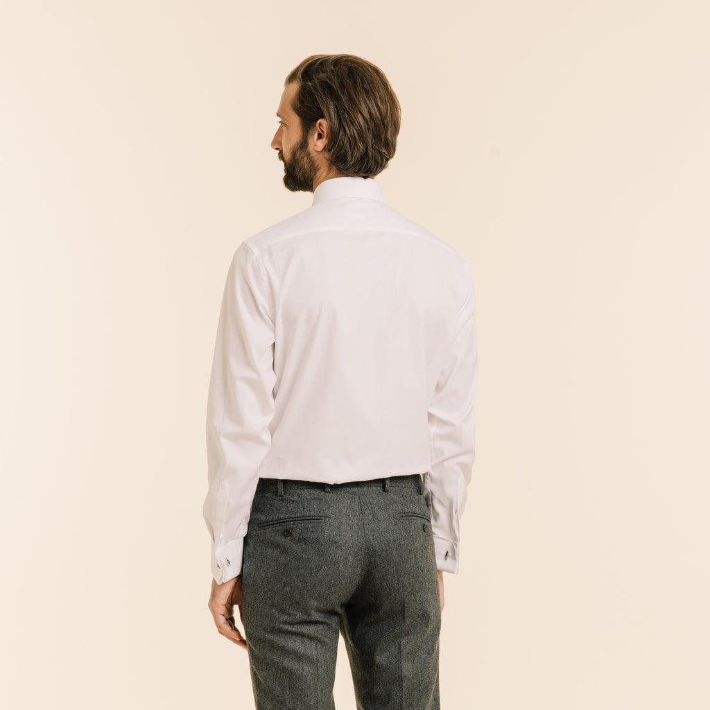 Chemise en oxford double retors blanche à poignets mousquetaires
