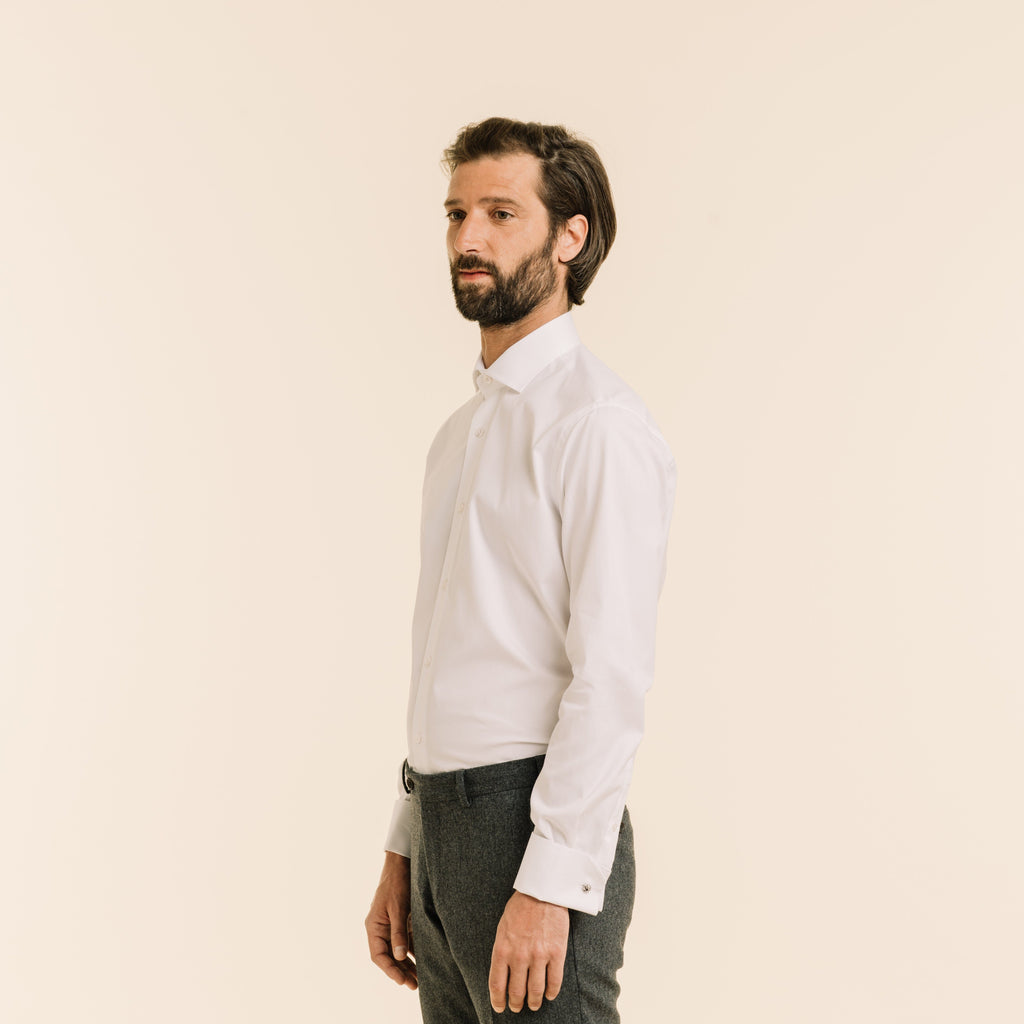 Chemise en oxford double retors blanche à poignets mousquetaires